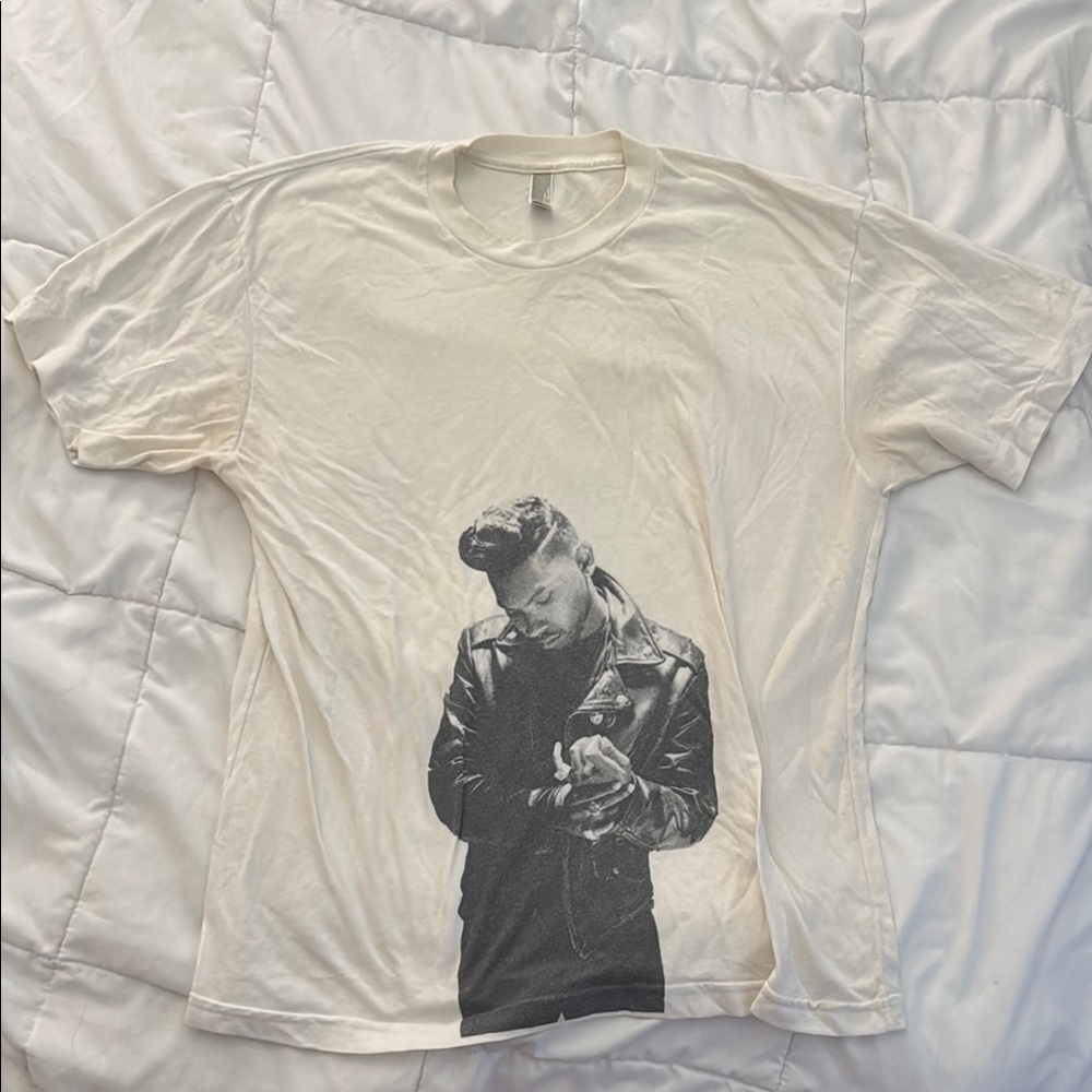 Miguel Graphic T-Shirt - Cream